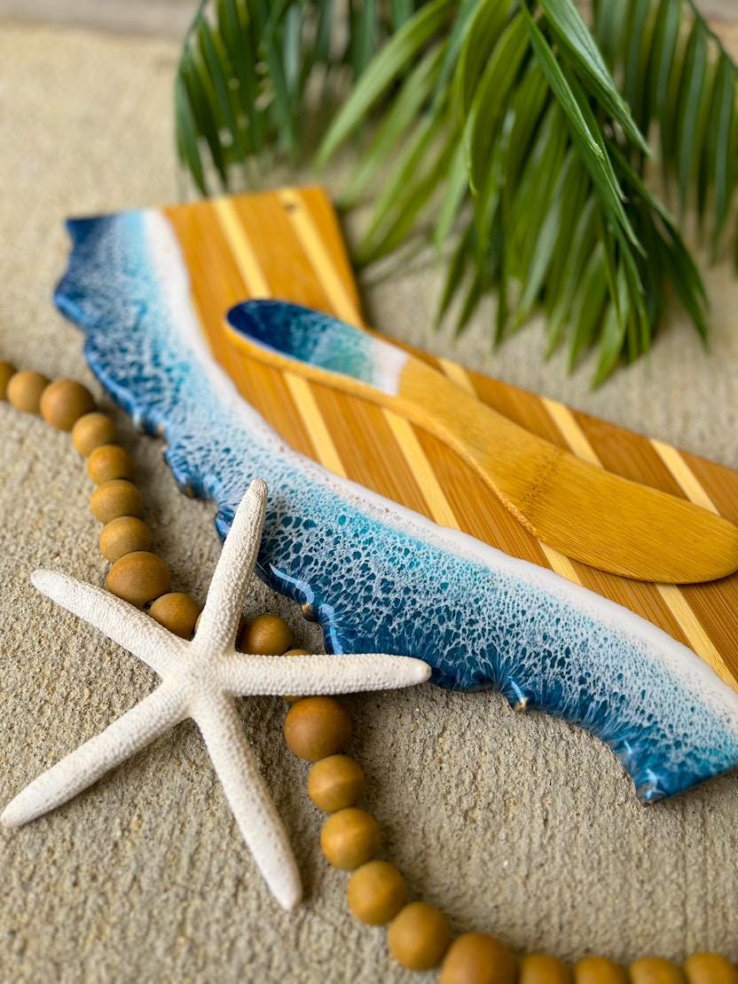 California Cheese Board Gift Set with Ocean Resin Wave Art, Coastal Serving Board and Cheese Spreader, Beach House Decor