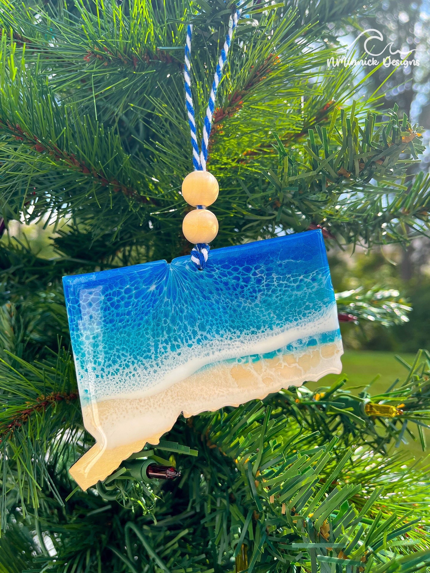 Connecticut Ornament Gift Box with Keepsake Ornament Gift Bag and Custom Card