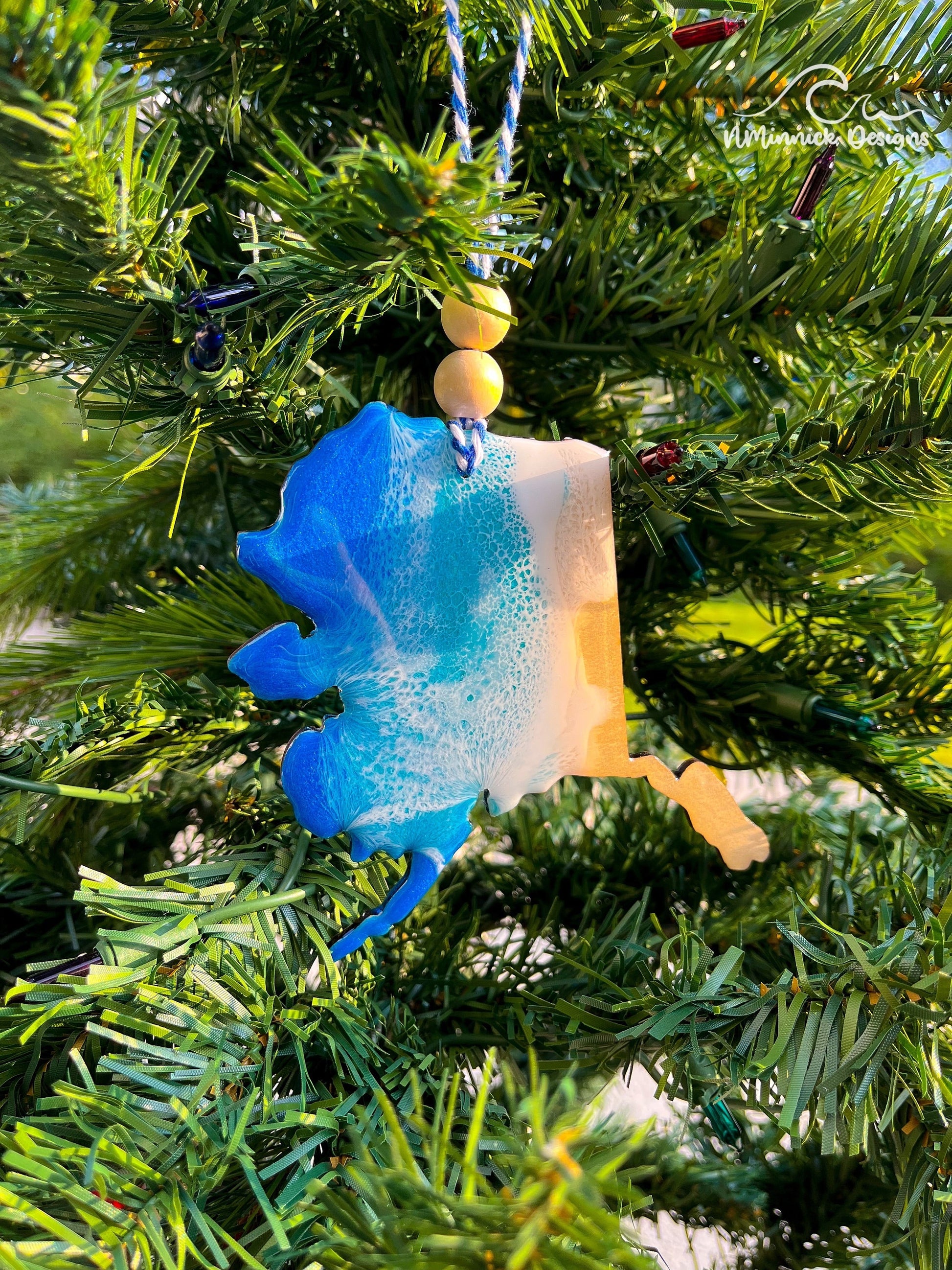 Alaska Ornament Gift Box with Custom Card and Ornament Bag