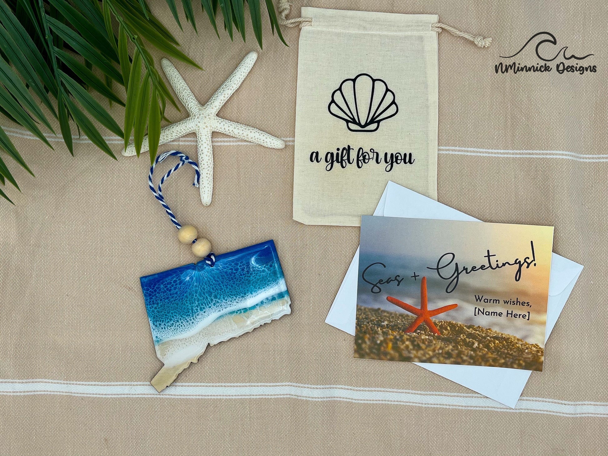 Connecticut Ornament Gift Box with Keepsake Ornament Gift Bag and Custom Card