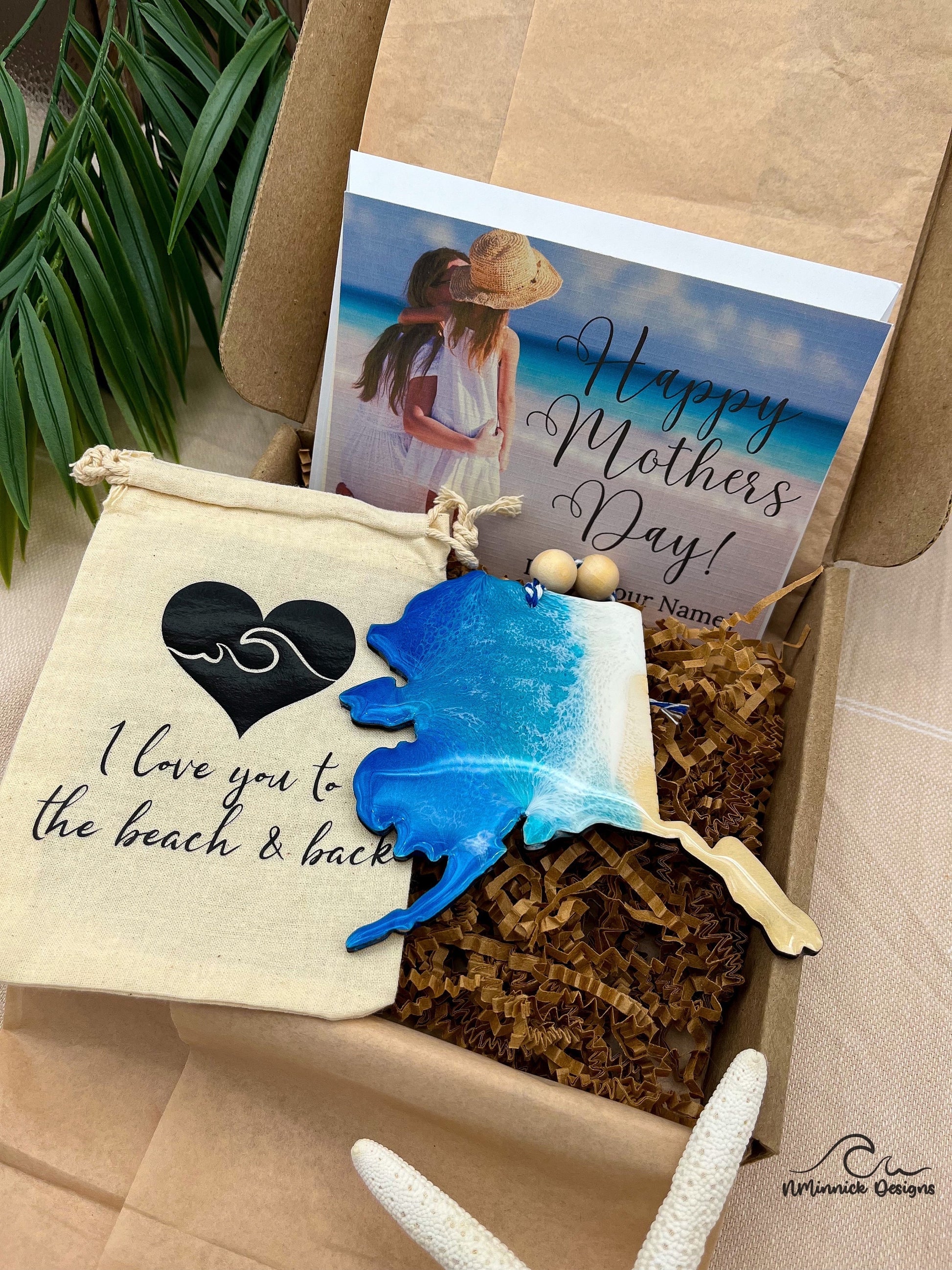 Alaska Ornament Gift Box with Custom Card and Ornament Bag