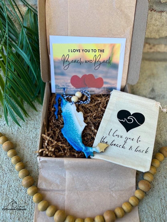 Ornament gift box with handmade wooden Mexico ocean resin wave ornament, plastic free packaging, muslin ornament keeper bag and love you to the beach and back card