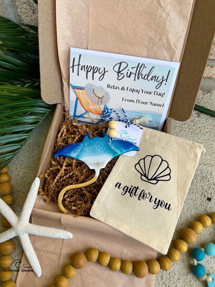 Manta Ray Ornament Gift Box with Muslin Bag and Custom Card