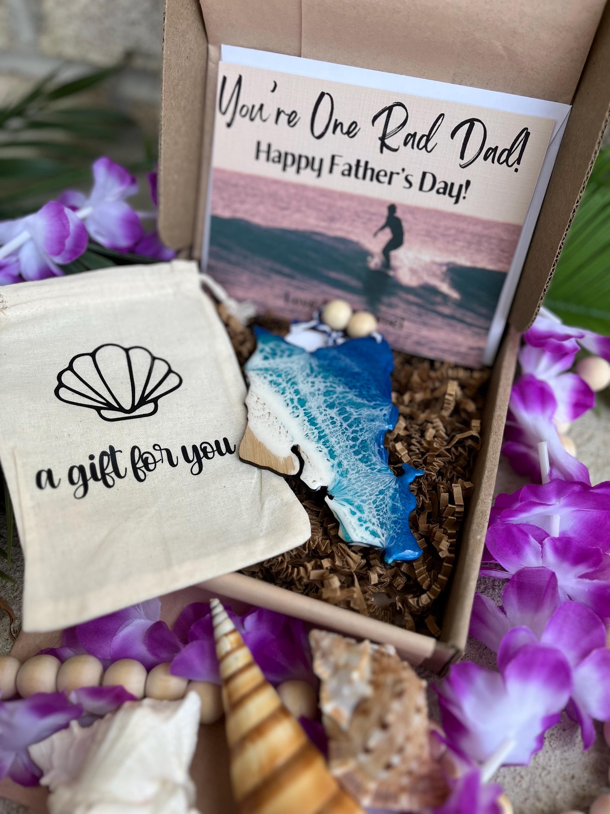 Hawaii Island Ocean Resin Ornament Gift Box with Custom Bag and Card, Coastal Decor, Hawaii Gifts, Ocean Lover Gifts, Eco-Friendly Packaging