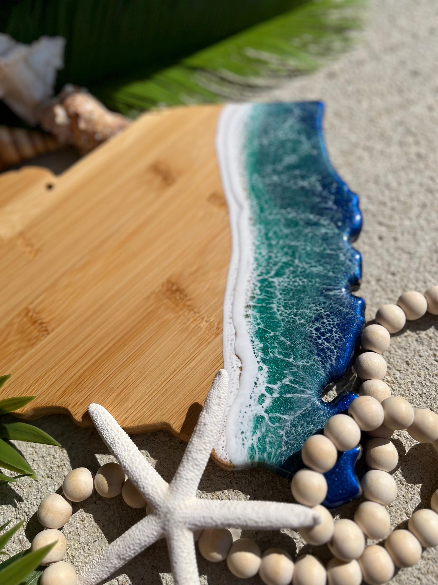 South Carolina Bamboo Serving Board with Ocean Resin Art, State Shaped Charcuterie Board, Coastal Beach House Decor, Hilton Head Gift