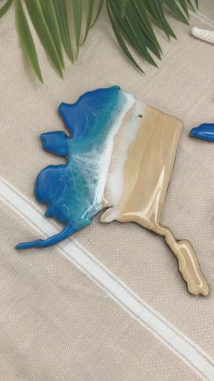 Alaska Ornament, Christmas Ornament, Alaska Native, Stocking Stuffer, New Home Ornament, State Ornament, Holiday Gift