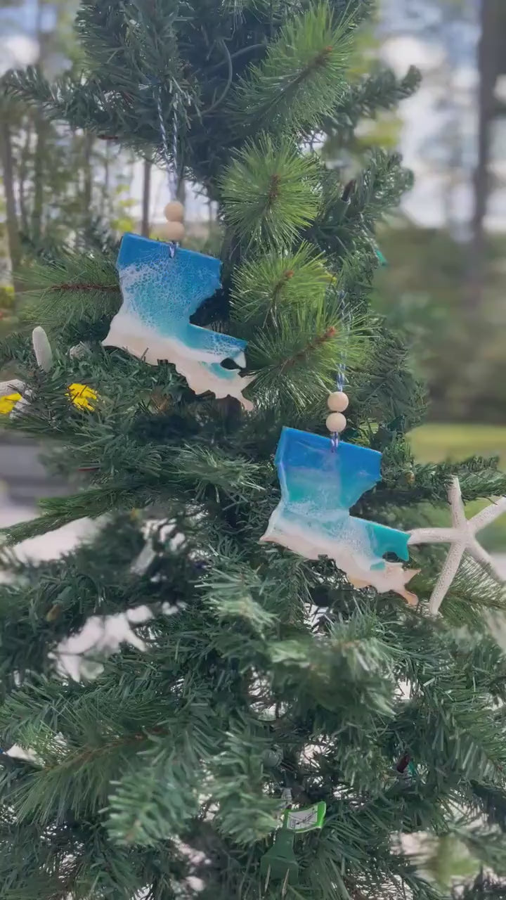 Louisiana Ocean Resin Art Ornament with Keepsake Ornament Gift Bag and Custom Card, Beach Gifts, Christmas Ornaments, Beach Ornaments