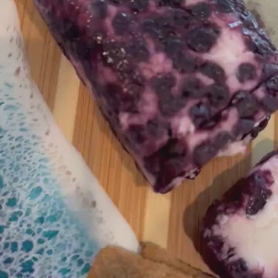 California Cheese Board Gift Set with Ocean Resin Wave Art, Coastal Serving Board and Cheese Spreader, Beach House Decor